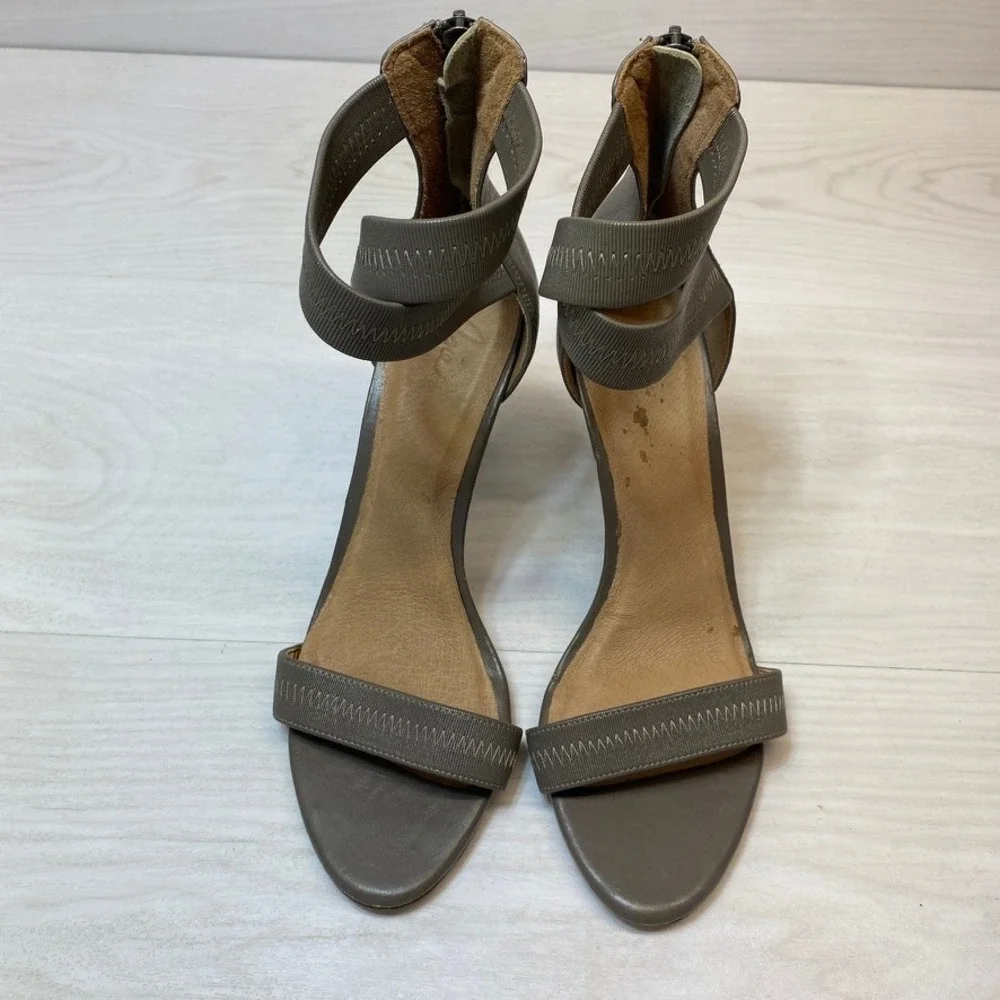 Joie pre owned